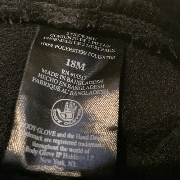 Body Glove 2 Piece Matching Zipper Hoodie and Sweatpants Set in Gray/Black 18M - Picture 6 of 7